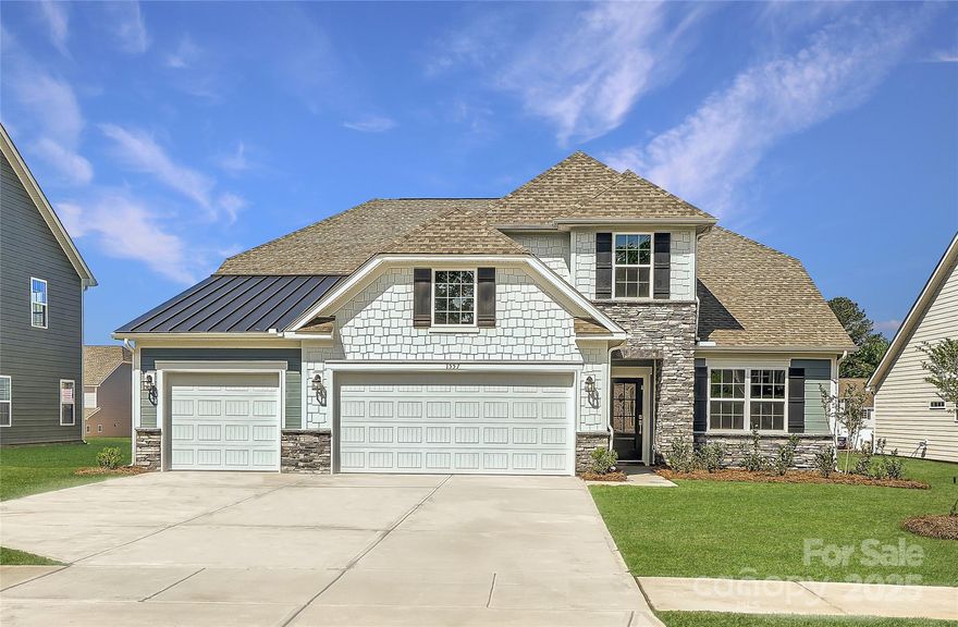 This expansive Holden floorplan is a single-family home made for lavish comfort and entertainment with a gracious layout spread throughout two levels. On the first floor is a formal living room and an open-plan layout shared between the main living and dining spaces, along with a covered patio for outdoor activities. On the same level is a secondary bedroom and a lavish owner’s suite with an attached bathroom. The top floor presents a sprawling loft and a third bedroom. Options for upgrade include: a study in lieu of a flex room. Plus, our signature Everything's Included program means you will get a gourmet kitchen with double ovens and cooktop, quartz or granite kitchen countertops, subway tile backsplash, ceramic tile, luxury vinyl plank flooring, and a gas fireplace (per plan) at no extra cost! Harris Mill located in a sought-after Indian Land, offers luxury homes and quarter acre and wooded homesites.