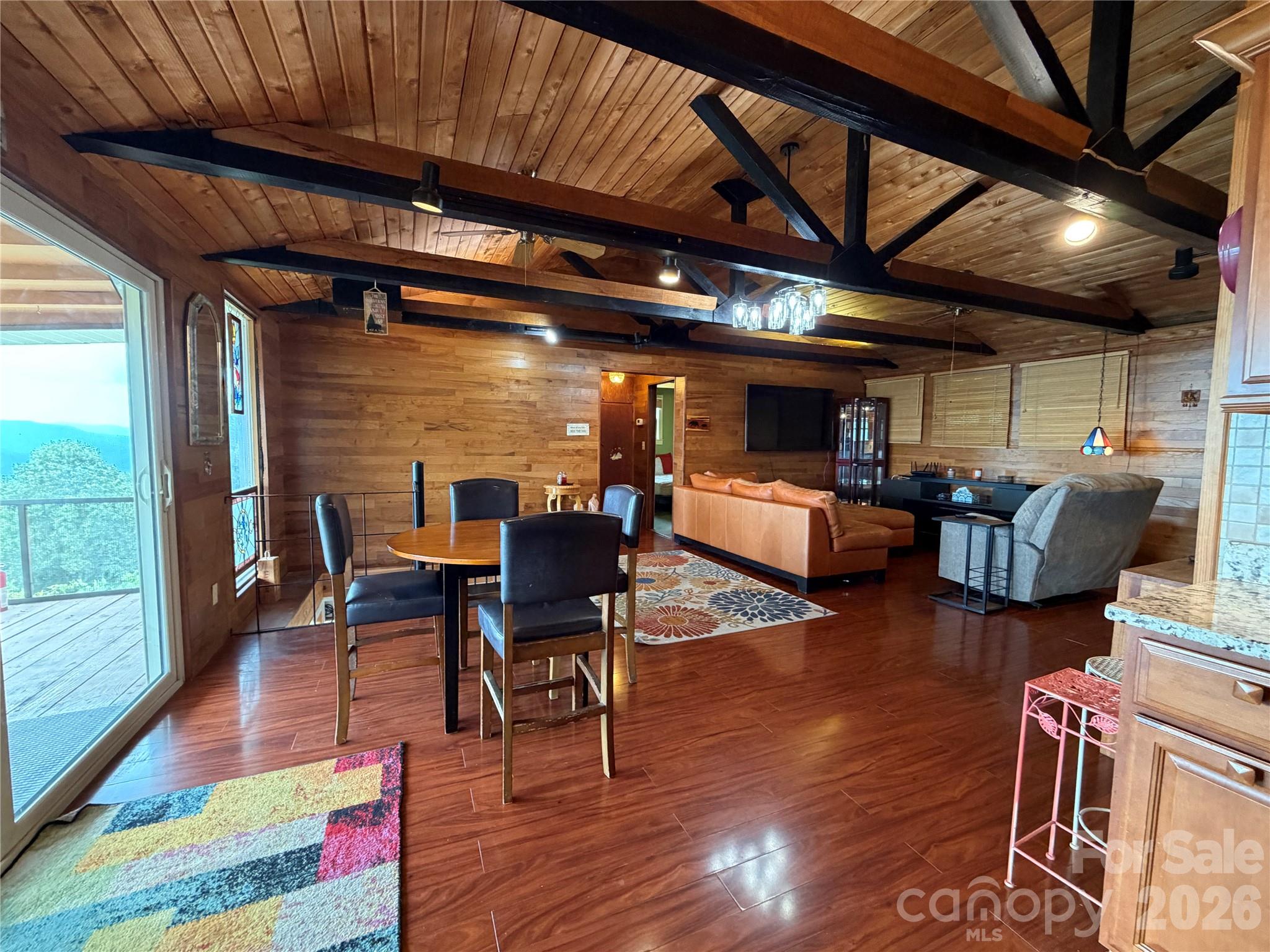 484 Alpine Drive 15