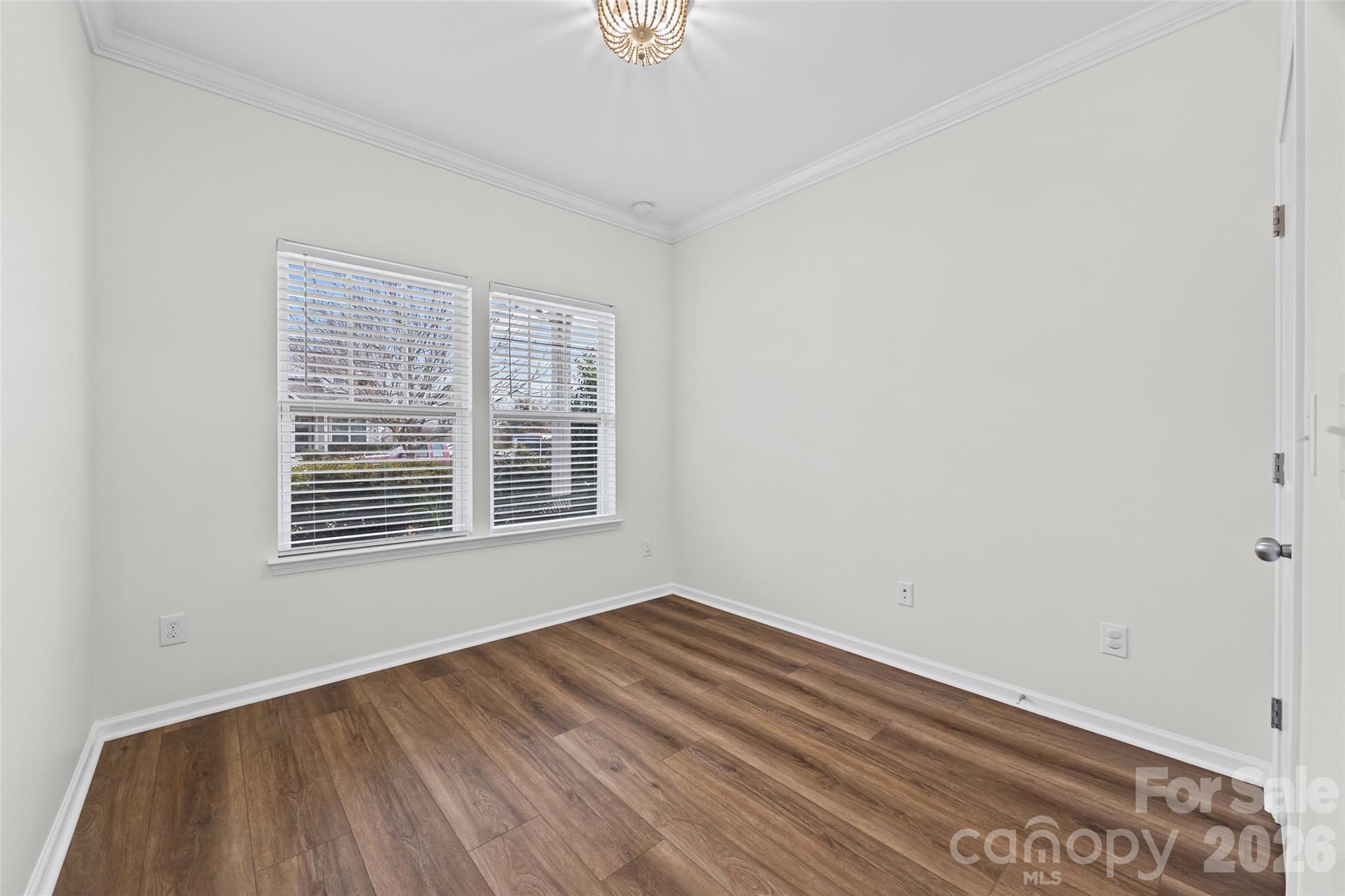 Newport Lakes - Residential