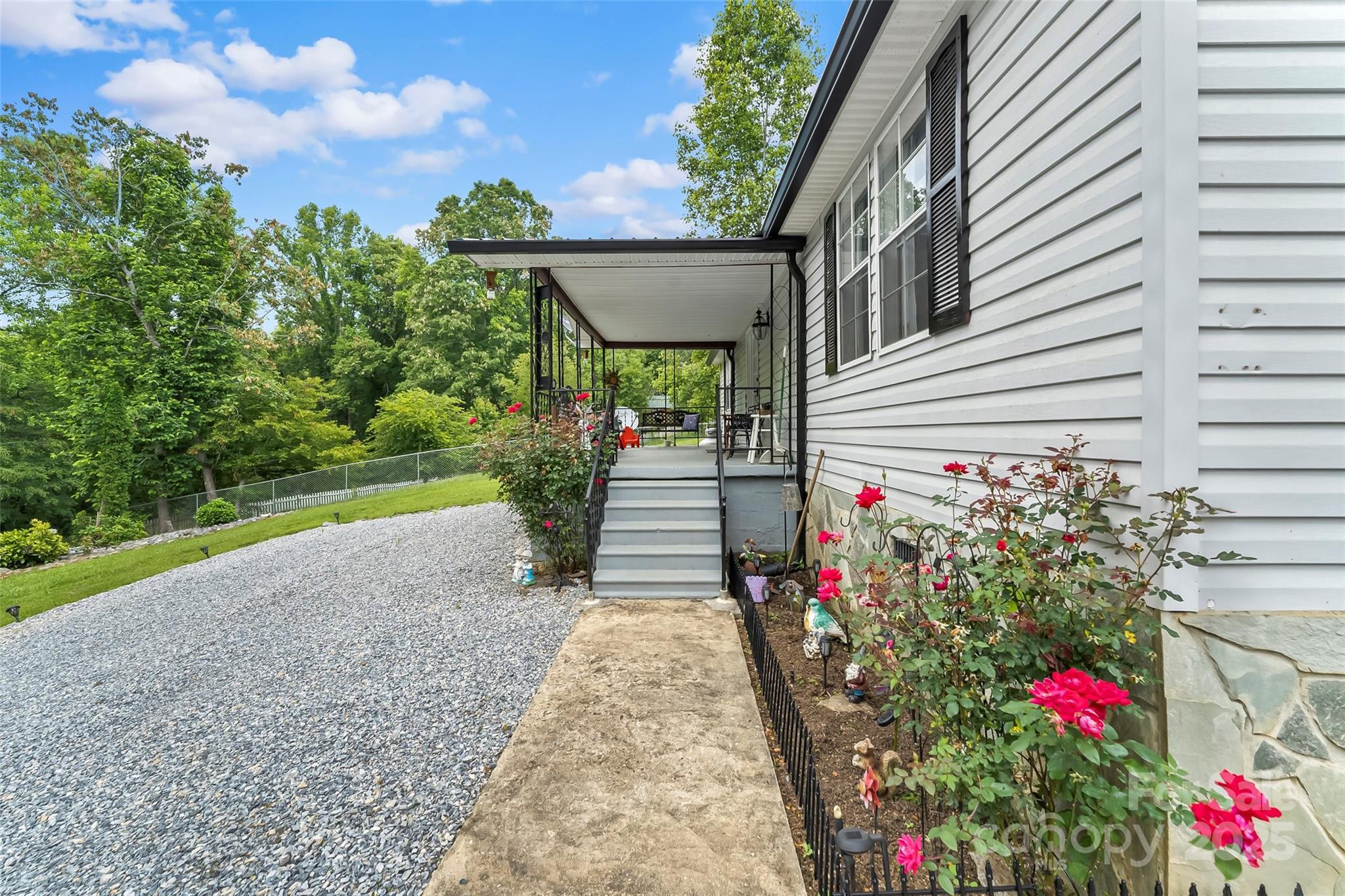 1593 Yancey Road