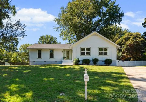 5815 Katrine Court Charlotte NC 28208