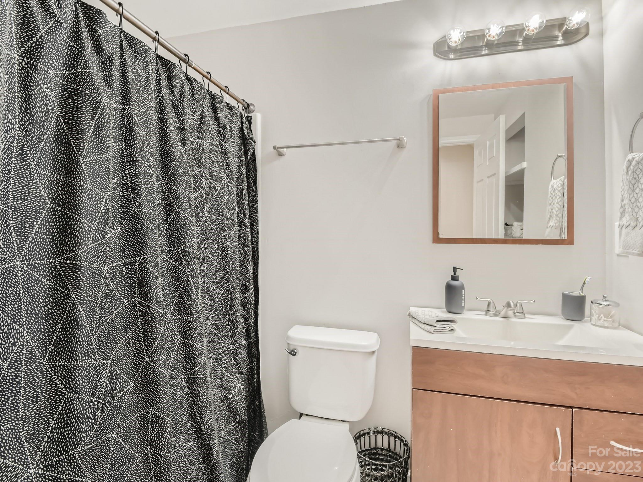 Lawyers Station - Residential