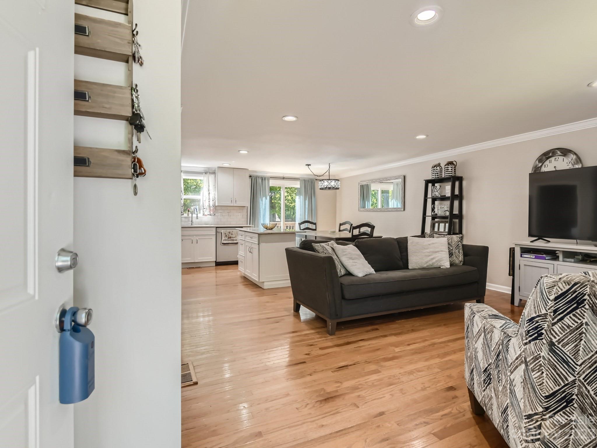 Lawyers Station - Residential