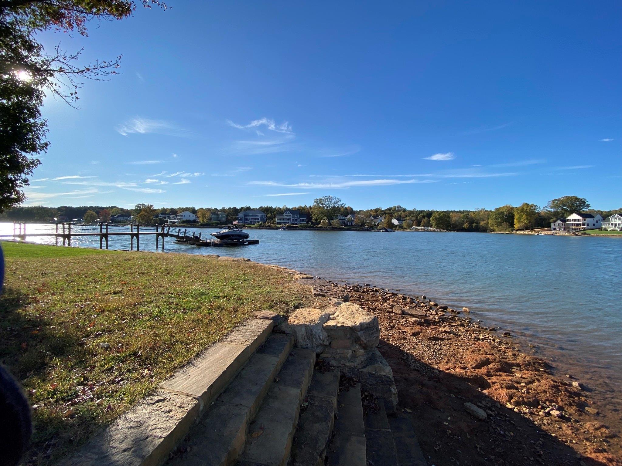 LakeWalk - Residential