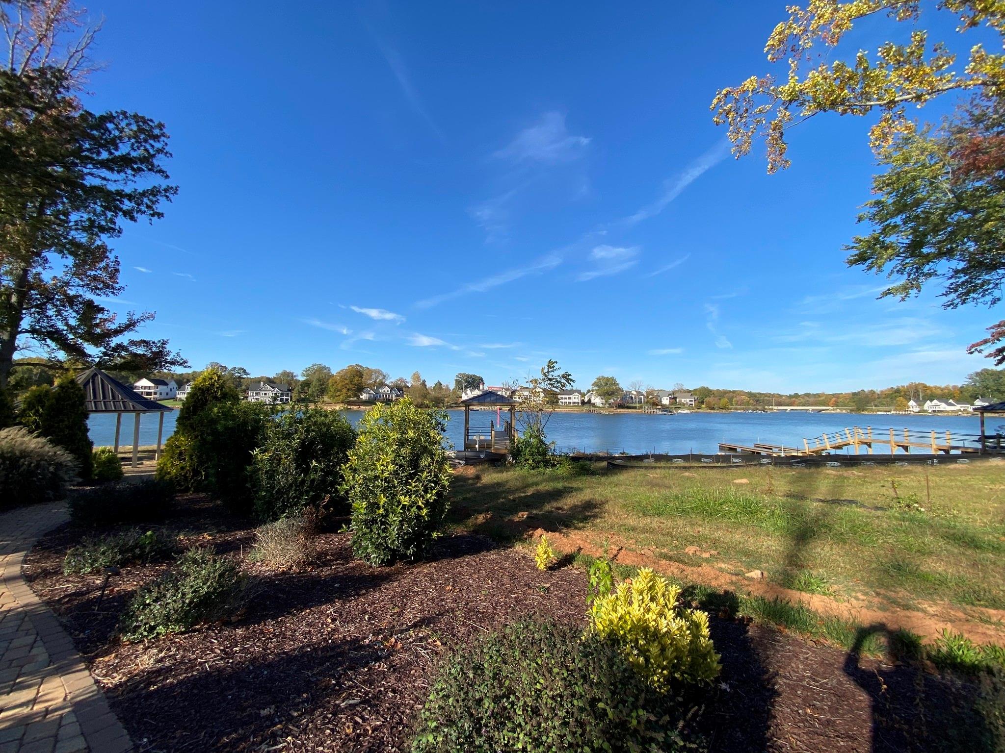 LakeWalk - Residential