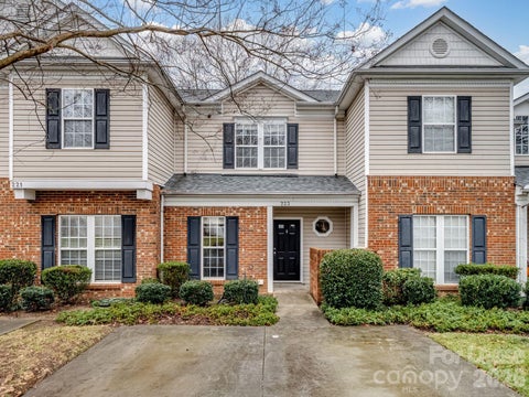 Photo of 223 Ross Moore Avenue, Charlotte, NC 28205 (MLS # 4438253)