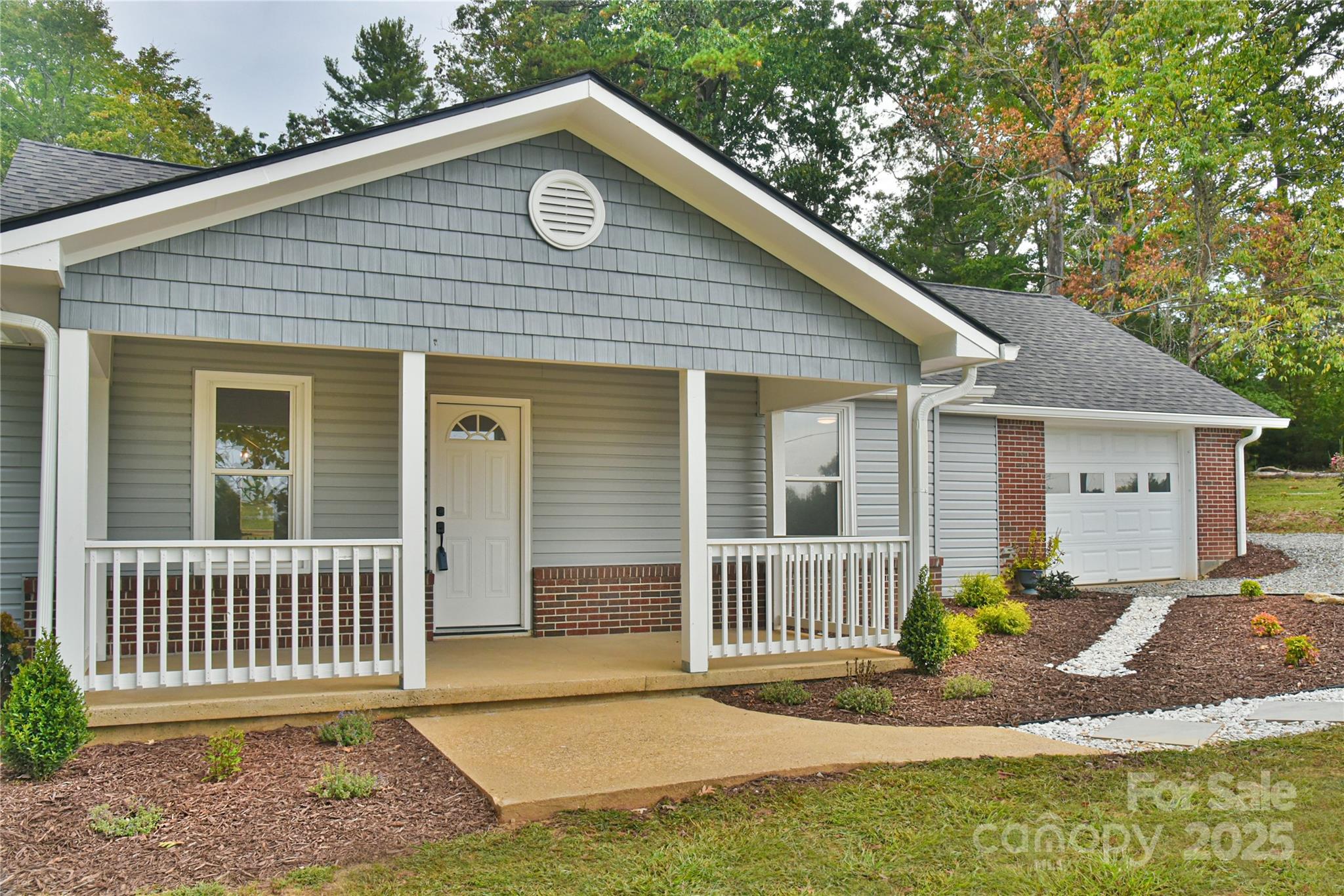 134 Goldview Road