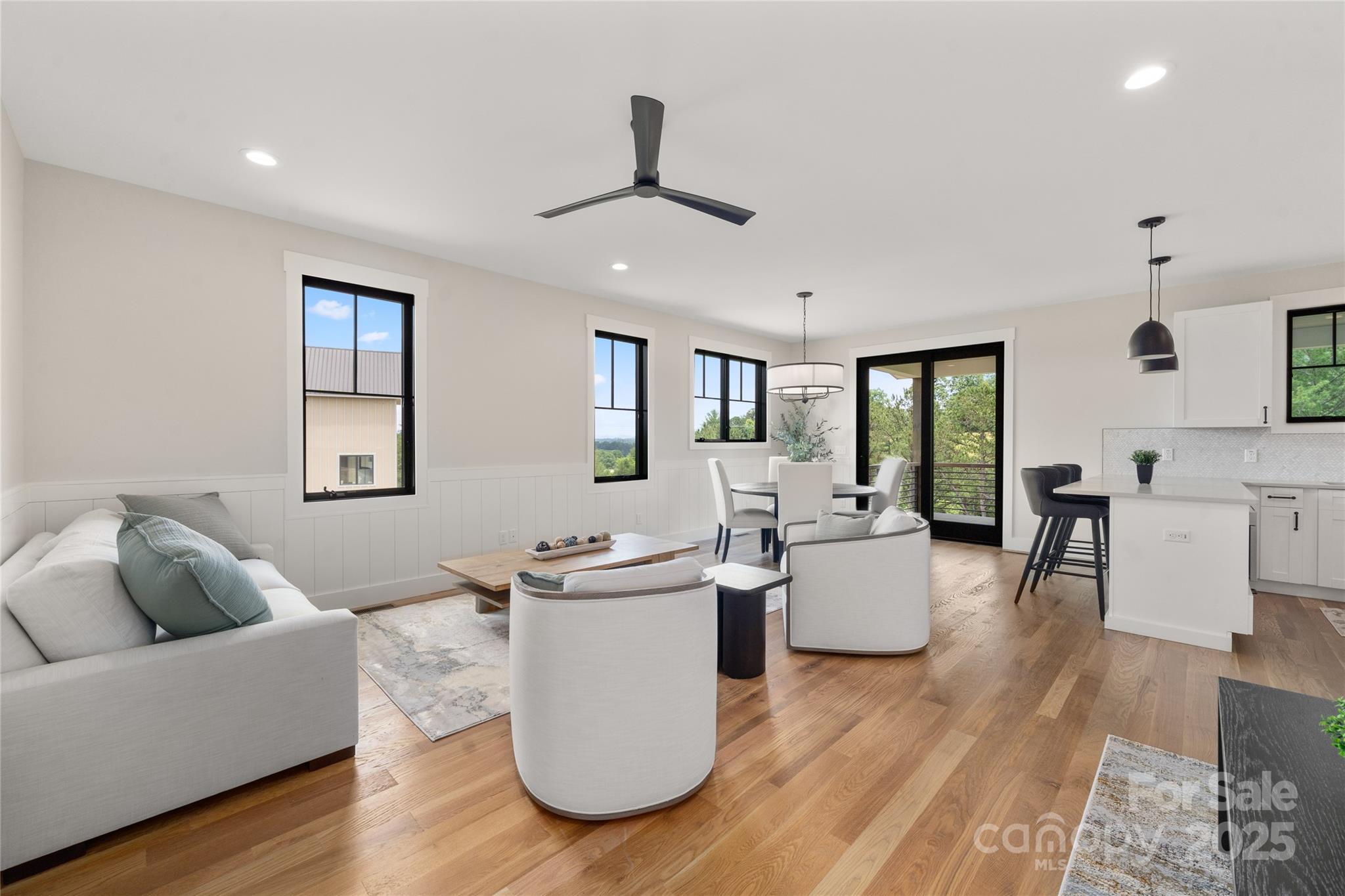 233 Westridge Farm Road 23