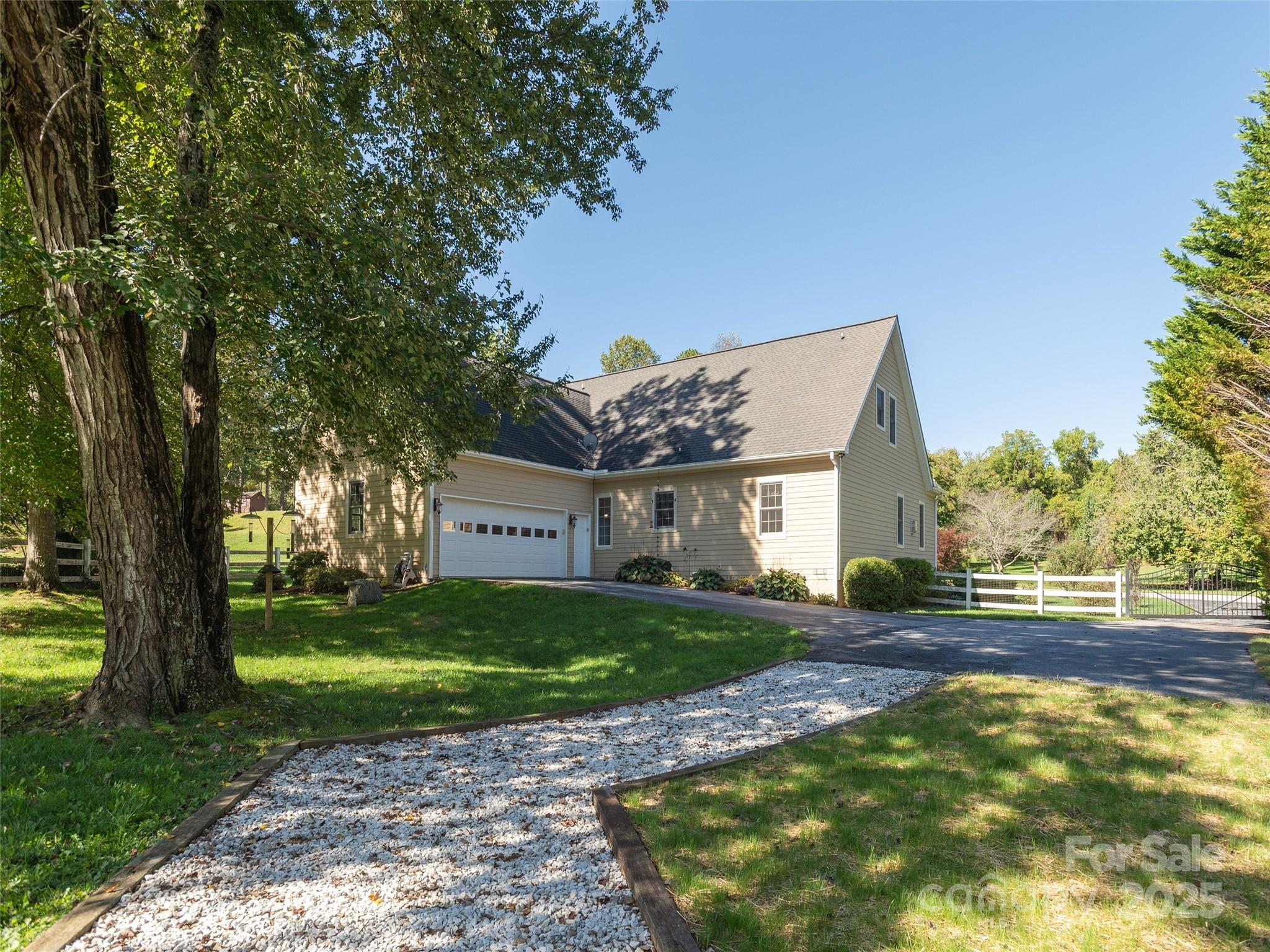 Sweetwater Oaks - Residential