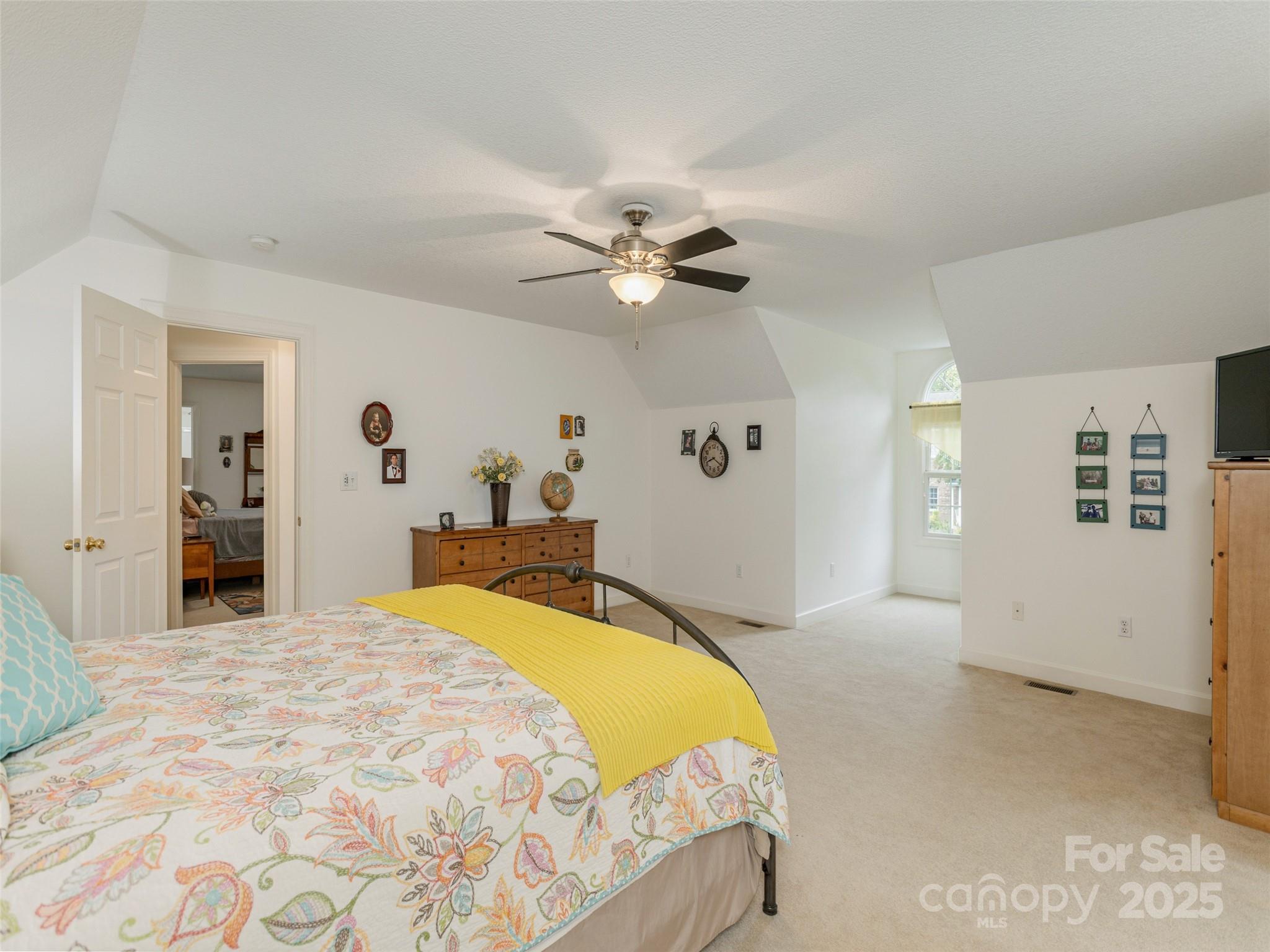 Sweetwater Oaks - Residential