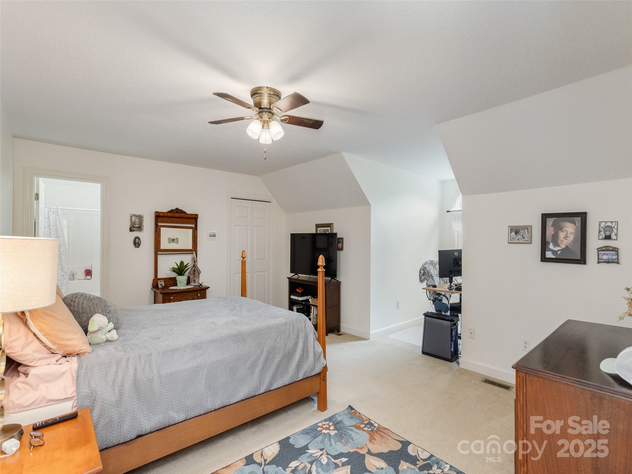 Sweetwater Oaks - Residential