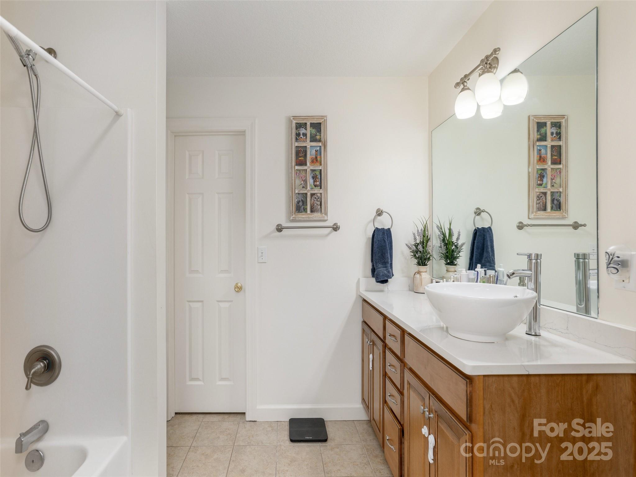 Sweetwater Oaks - Residential