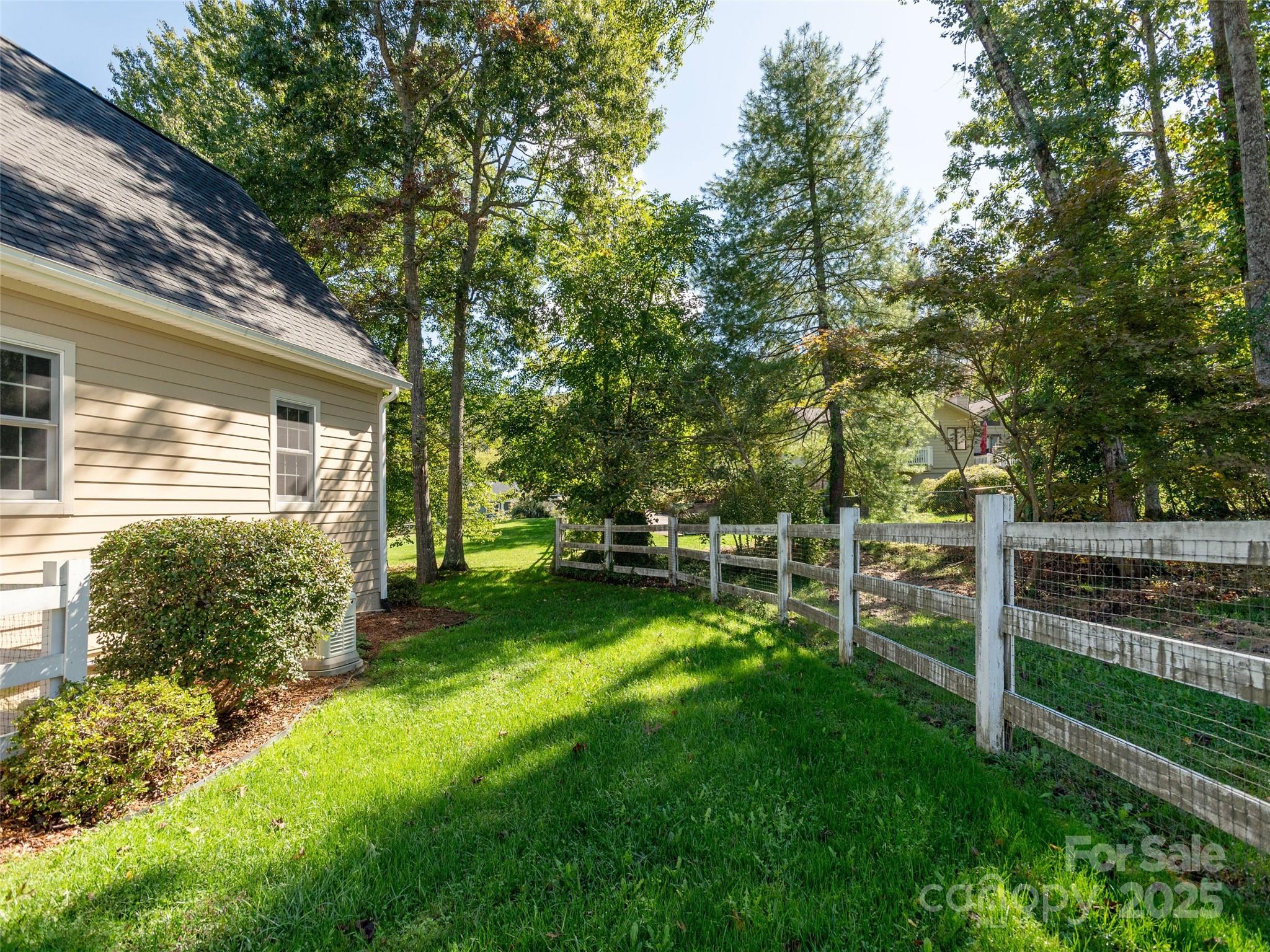 Sweetwater Oaks - Residential