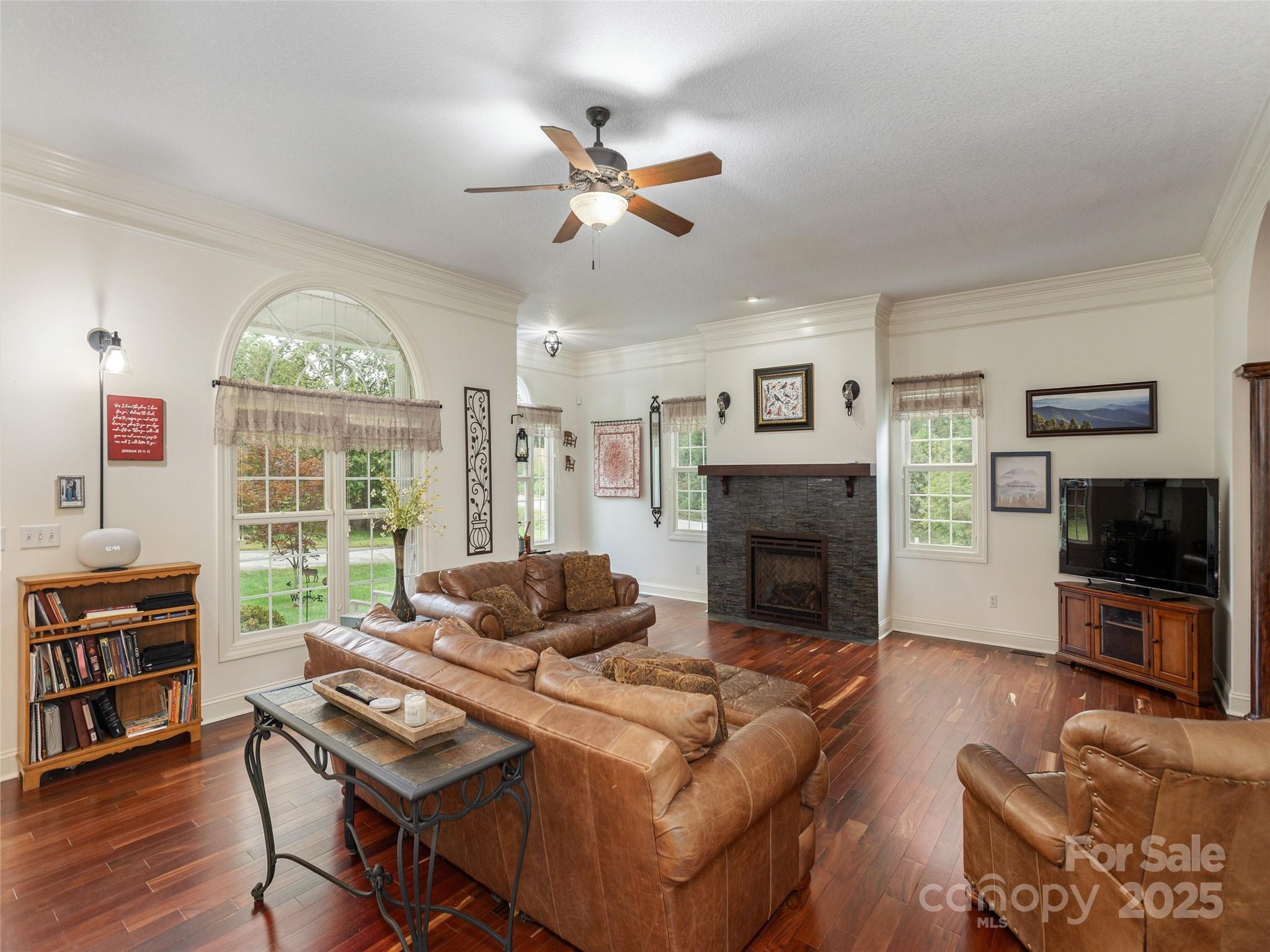 Sweetwater Oaks - Residential