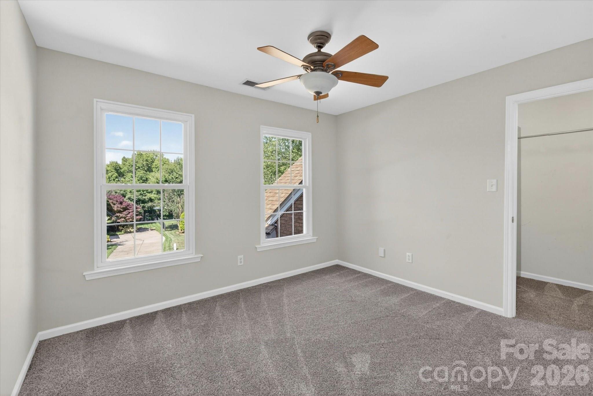 Hunter Oaks - Residential