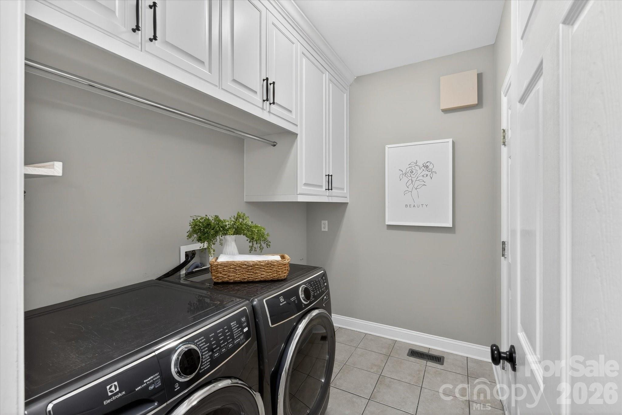 Hunter Oaks - Residential