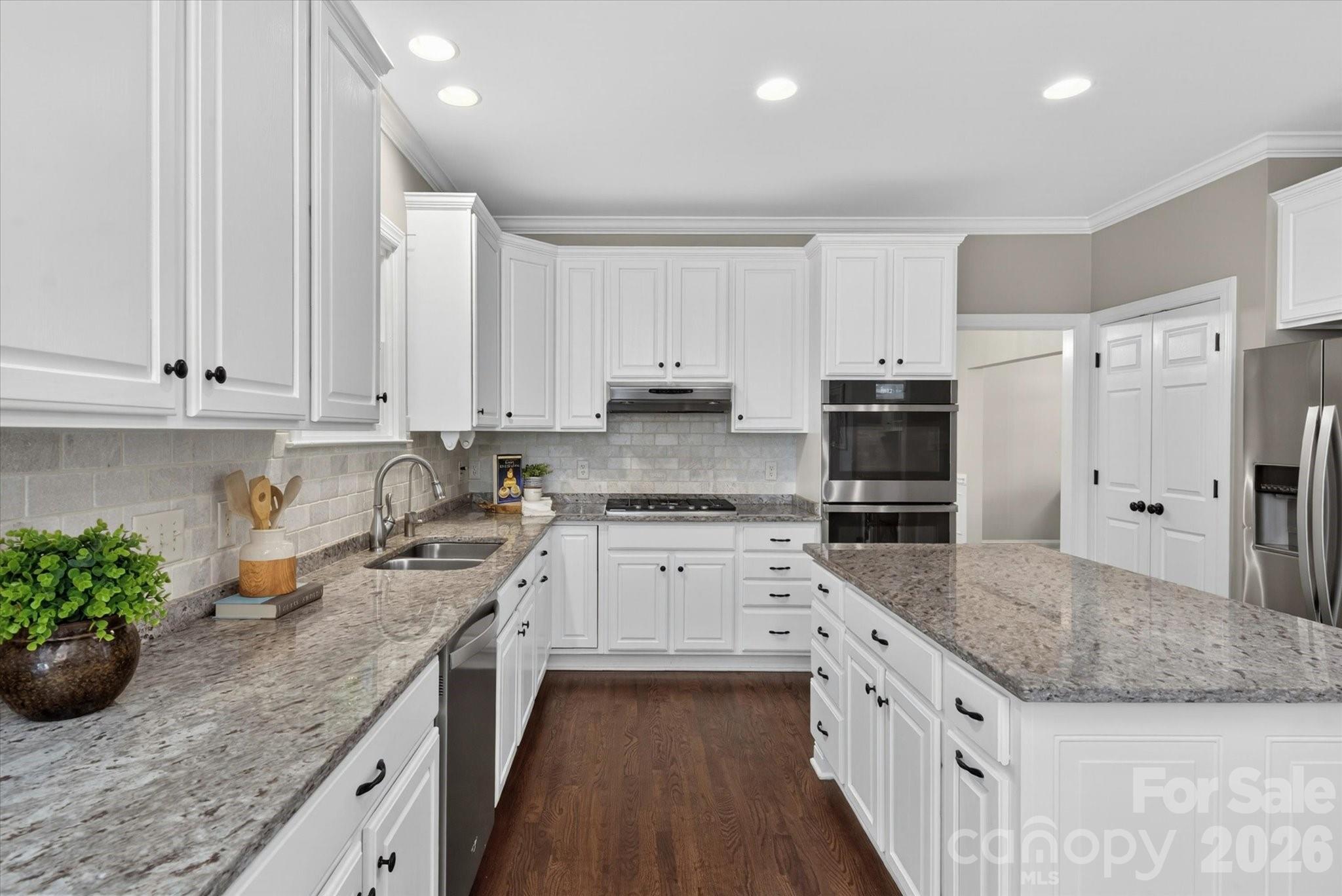 Hunter Oaks - Residential