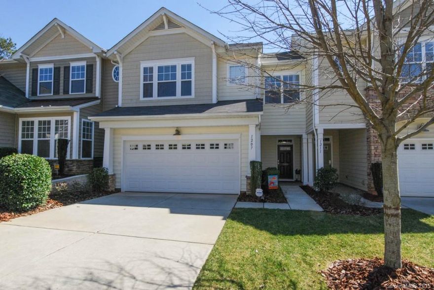 Stunning 3 bdrm 2.5 bath town home in sought after Cobblestone. New carpeting, new roof in 2011, upgraded flooring, tile in all wet areas, surround sound (incl speakers), gas fireplace, Corian counter tops, tile backsplash, Jenn-Aire appliances, upgraded lighting, custom paint, fenced-in rear yard with black aluminum decorative fencing, 2-car garage,  balcony off master suite, private yard with view of lake. Low SC taxes. Rentals not allowed. Easy access I-485 and all Ballantyne Amenities