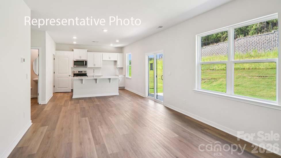 The Hamptons at Hickory - Residential