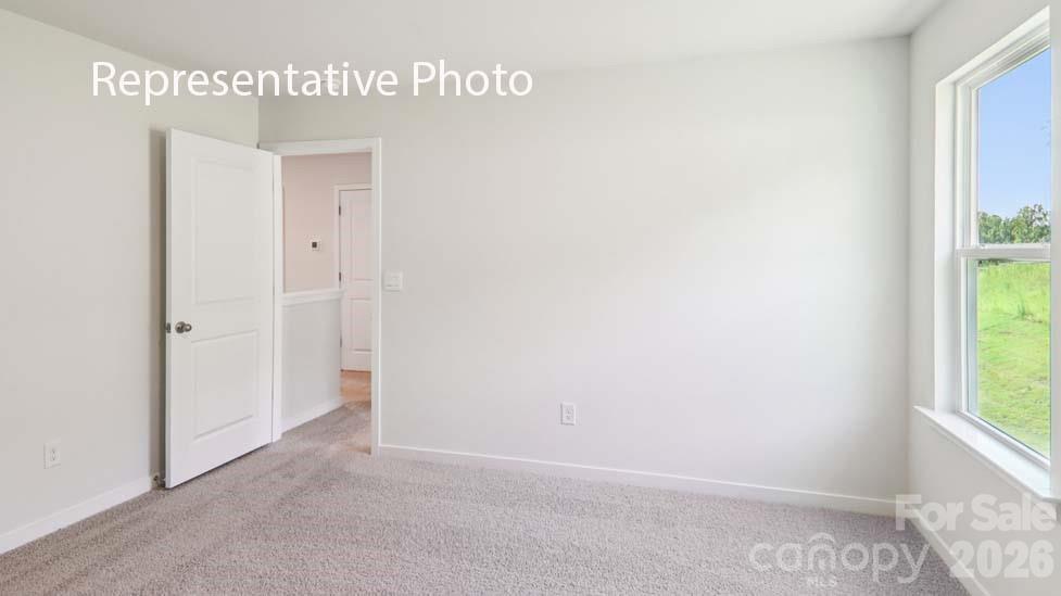 The Hamptons at Hickory - Residential