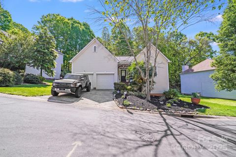 13817 Kings Carriage Lane Charlotte NC 28278