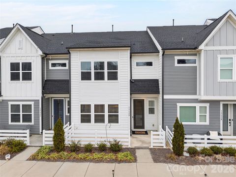 1262 Brawley School Road D Mooresville NC 28117