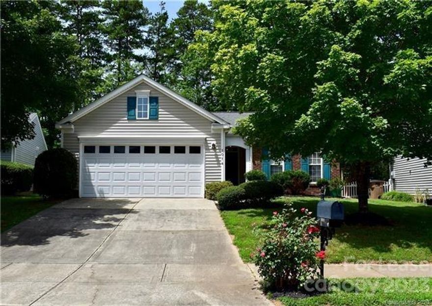 This home backs to a natural wooded area offering a peaceful backyard setting to enjoy spending time entertaining or relaxing on your back patio while still having yard space to utilize. This three bed two bath home has an open floor plan with vaulted ceilings and two car garage. Showings scheduled for approved applicants only.