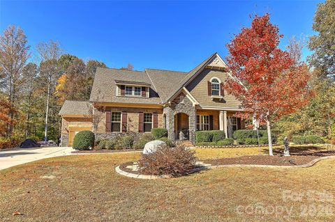 2287 Sweet Clover Way Denver NC 28037