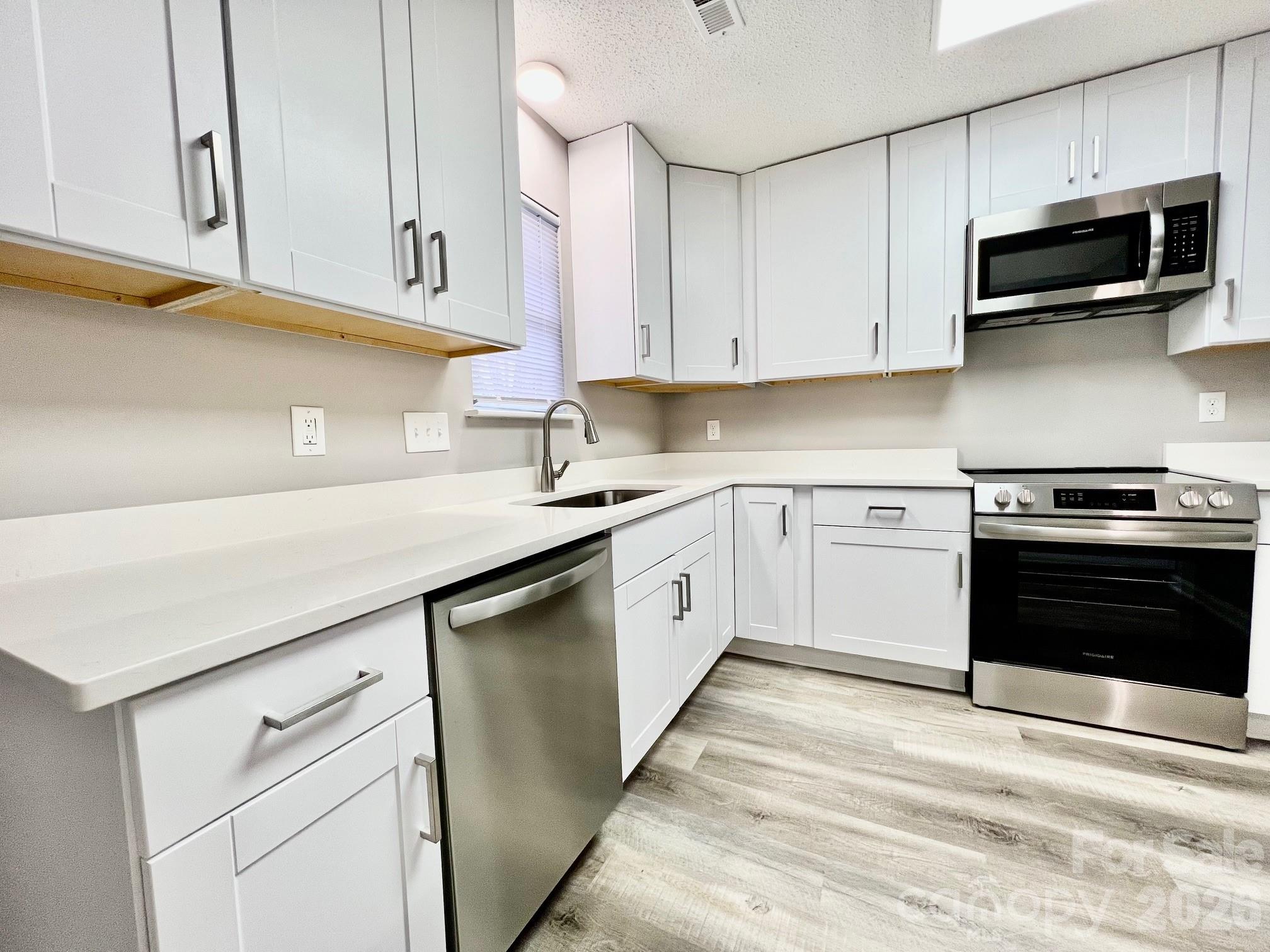 1731 Teddington Drive