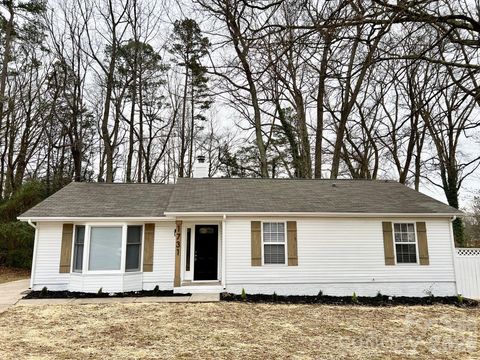 1731 Teddington Drive Charlotte NC 28214