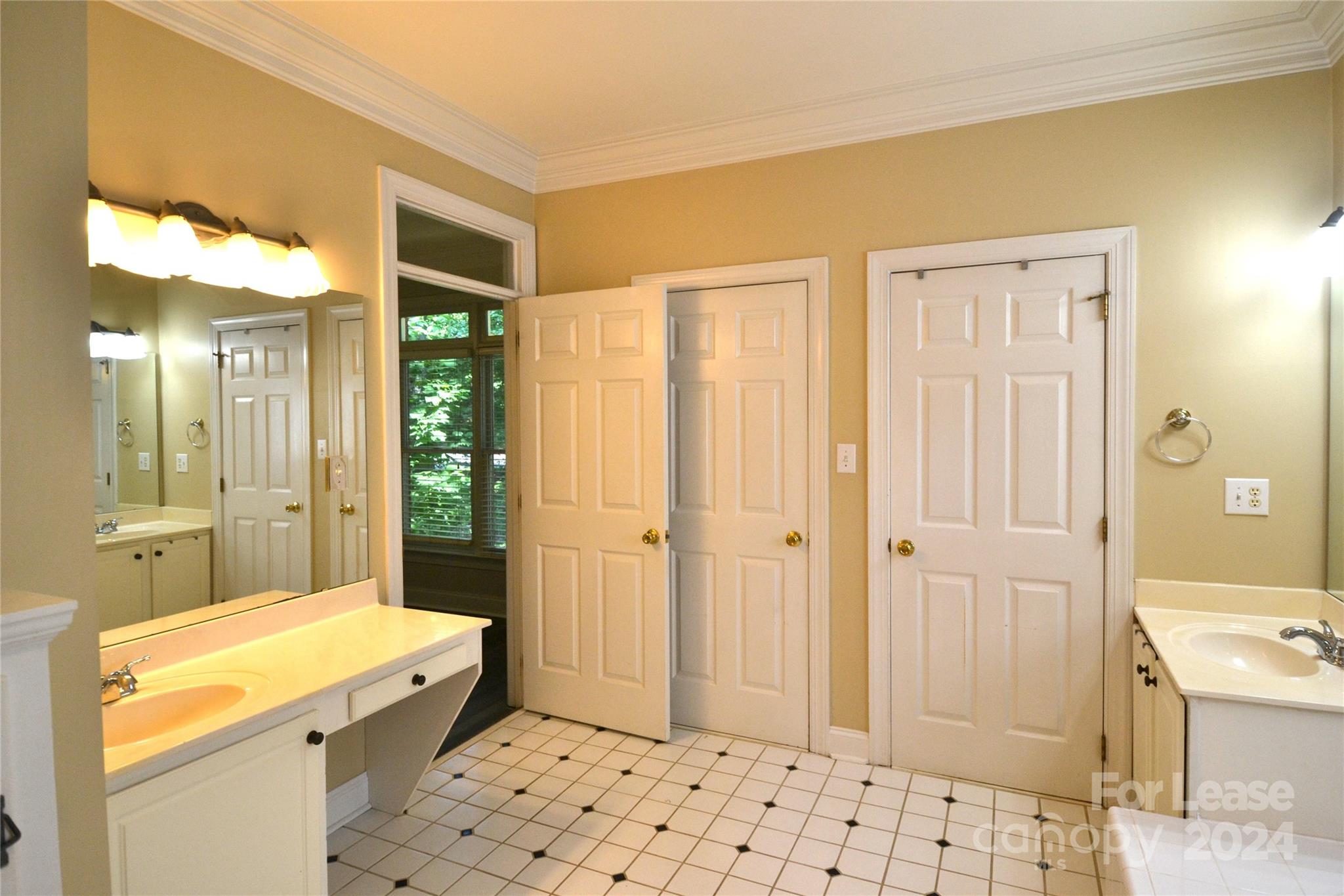 Northlake - Residential Lease