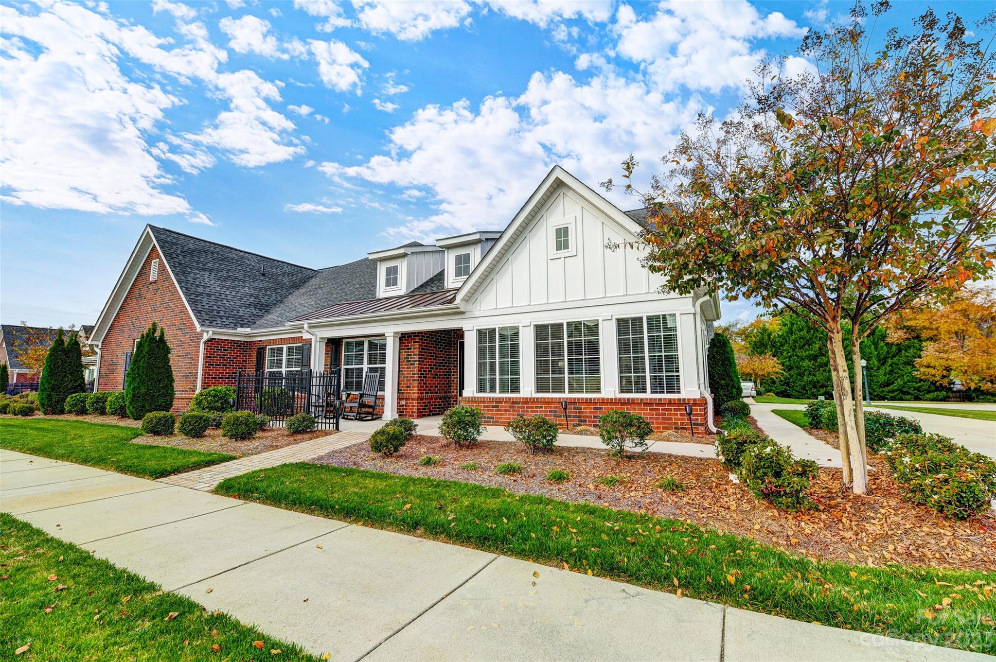 Augusta Place at Laurel Creek - Residential
