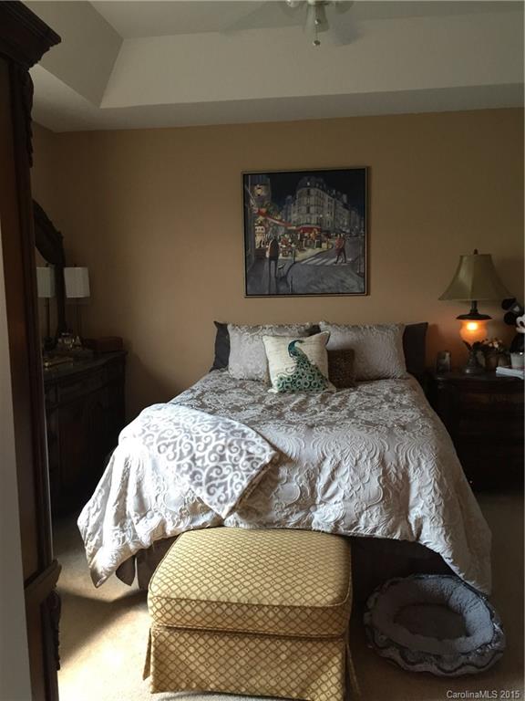 Oakhurst - Residential Lease