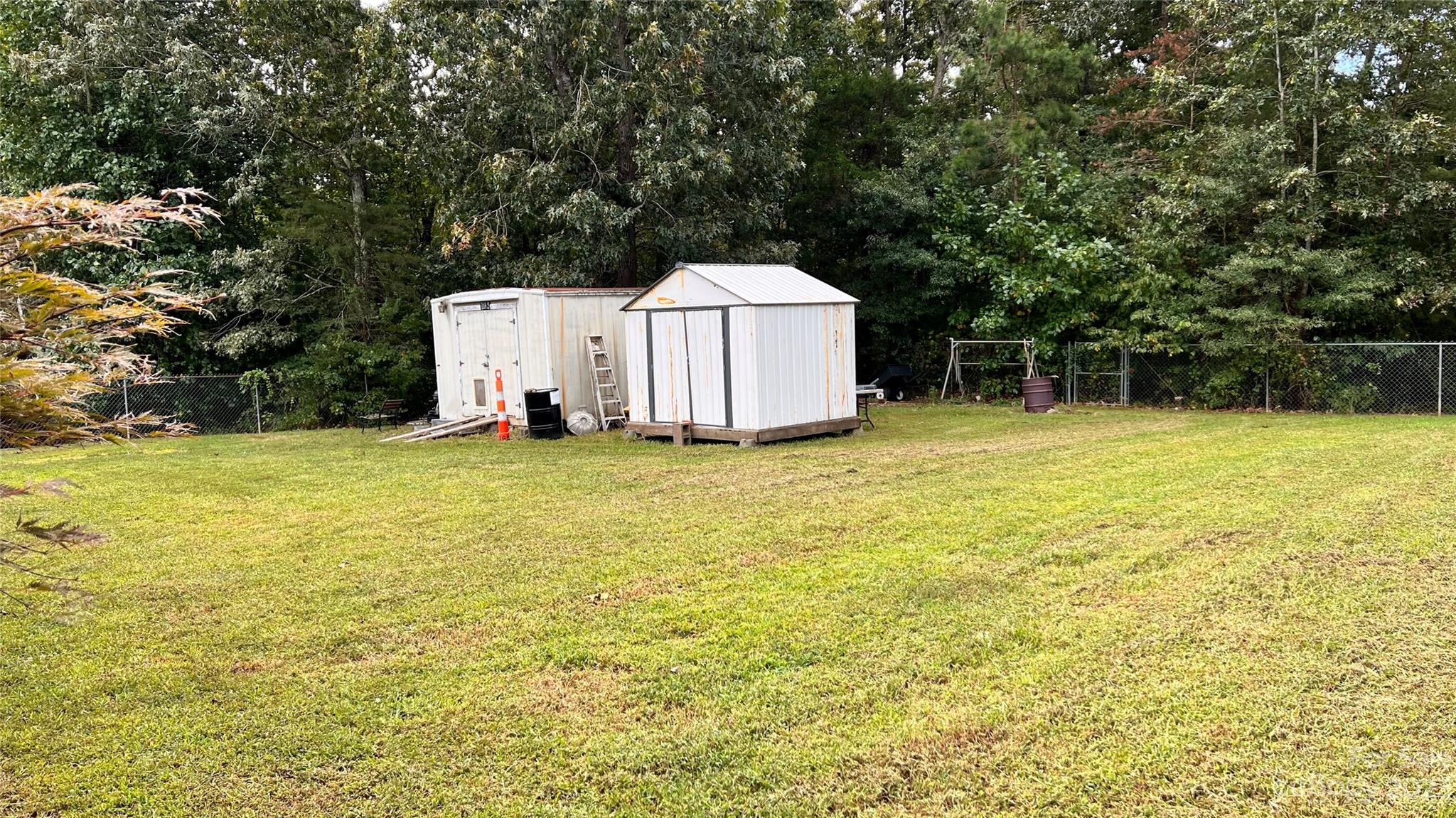 Hidden Oaks - Residential