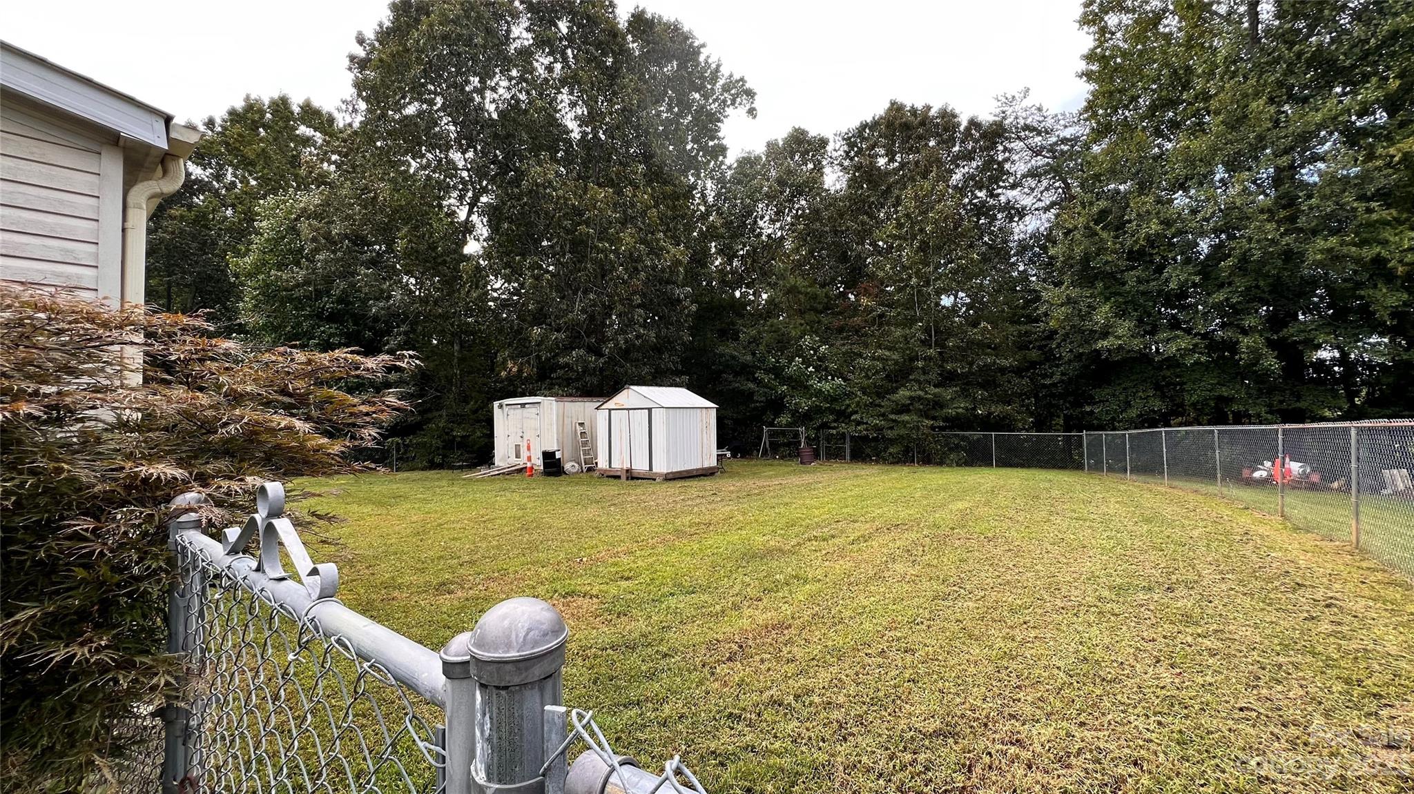 Hidden Oaks - Residential