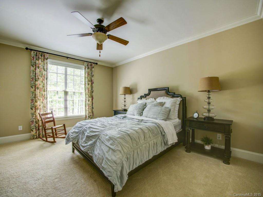 The Coves On River Oaks - Residential