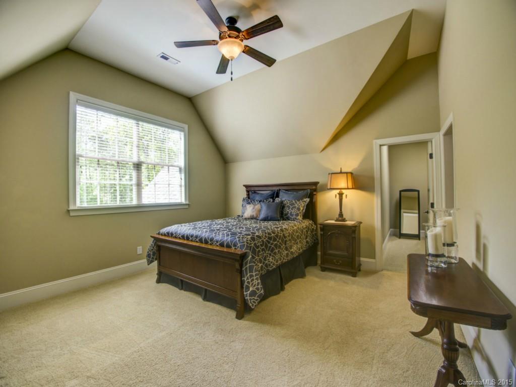 The Coves On River Oaks - Residential