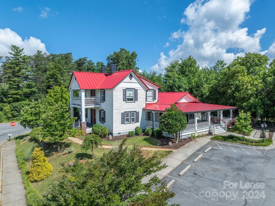 One of a kind historic building for lease in Weaverville, NC. Immaculately renovated for professional office use, the building boasts high ceilings, an abundance of natural light, large private offices, storage rooms and a dedicated parking lot. The location is walkable to food/beverage, service and retail amenities - see aerial photo. Easy access to highway, interstate and downtown Weaverville. Ideal for professional service office or co-working business.