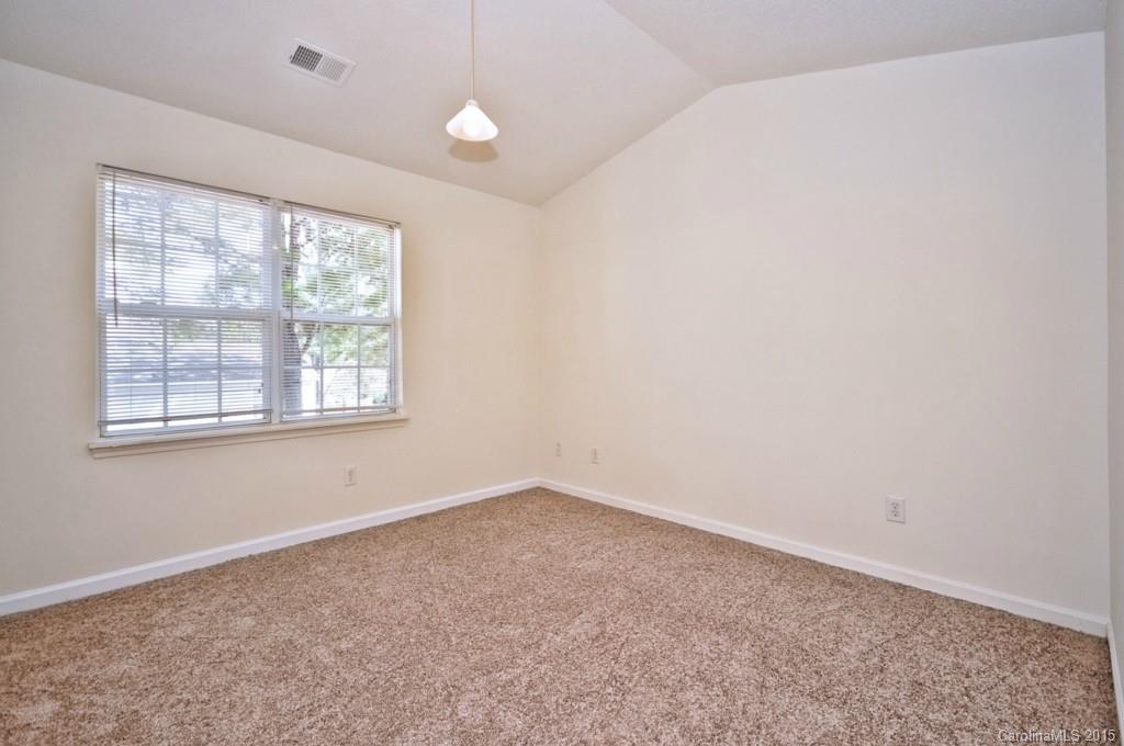 Huntington Ridge - Residential