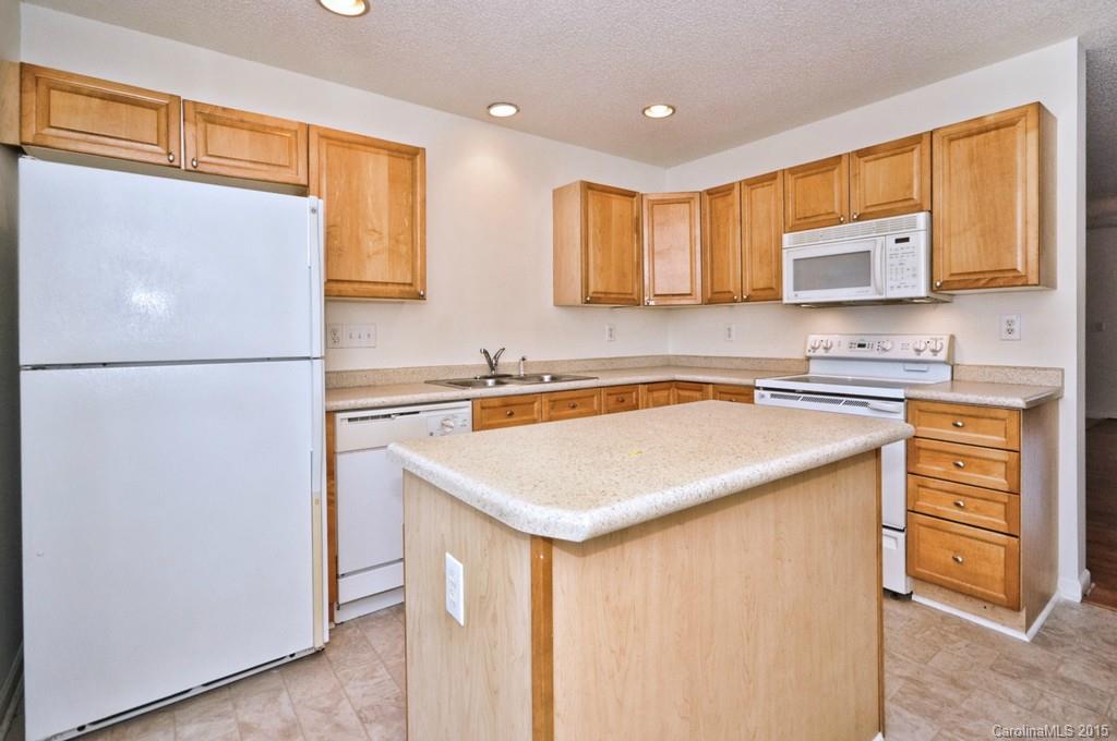 Huntington Ridge - Residential