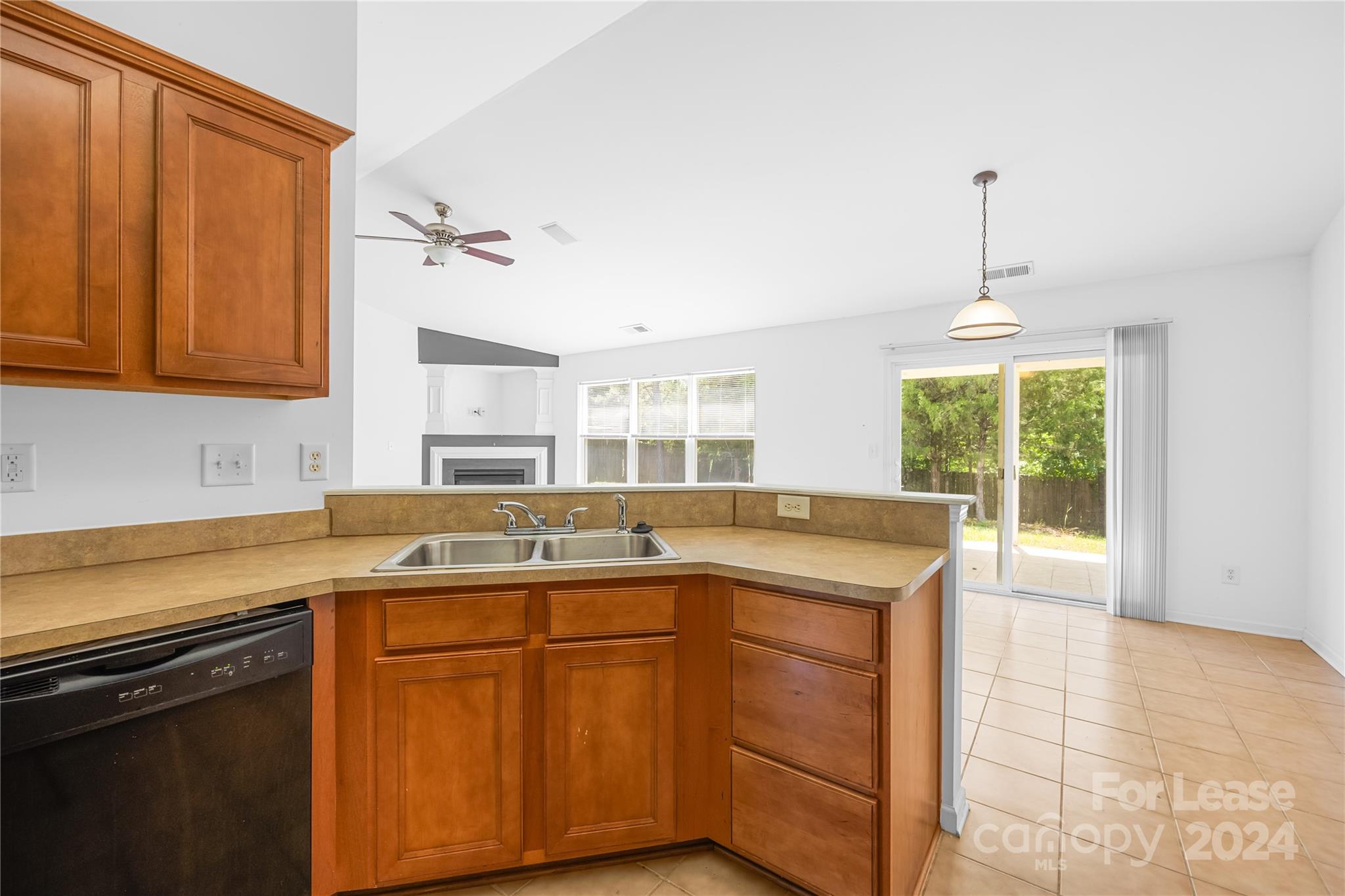 Kingstree - Residential Lease