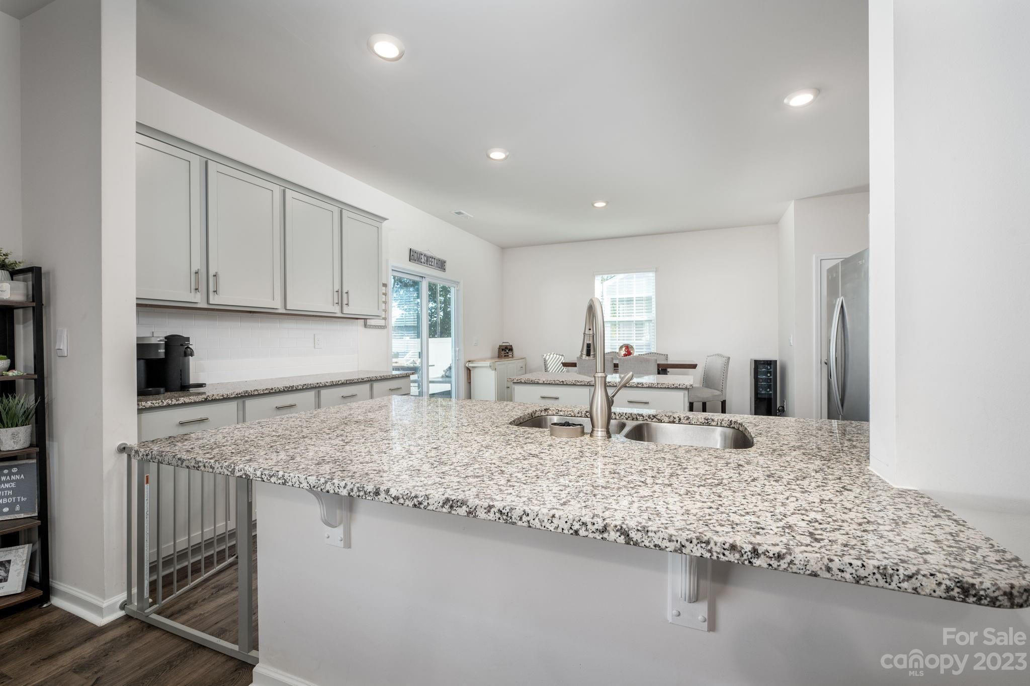 Azalea Ridge - Residential