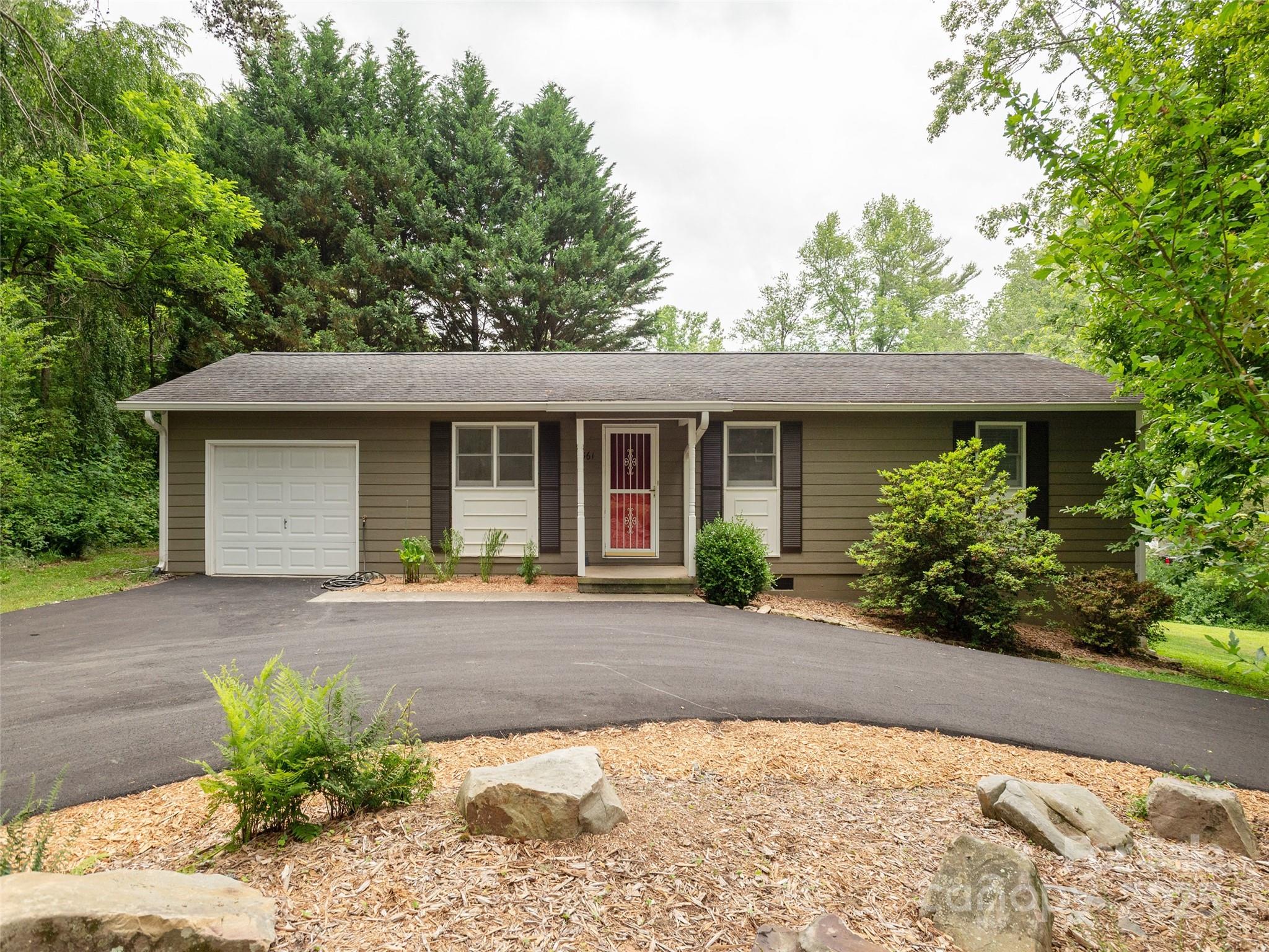 561 Fairway Drive