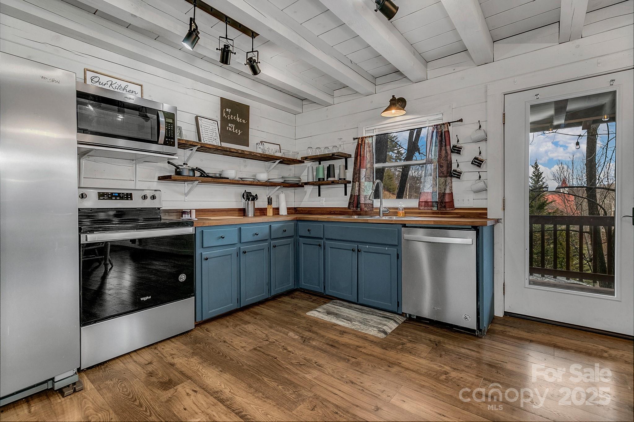 Creeds Cove - Residential