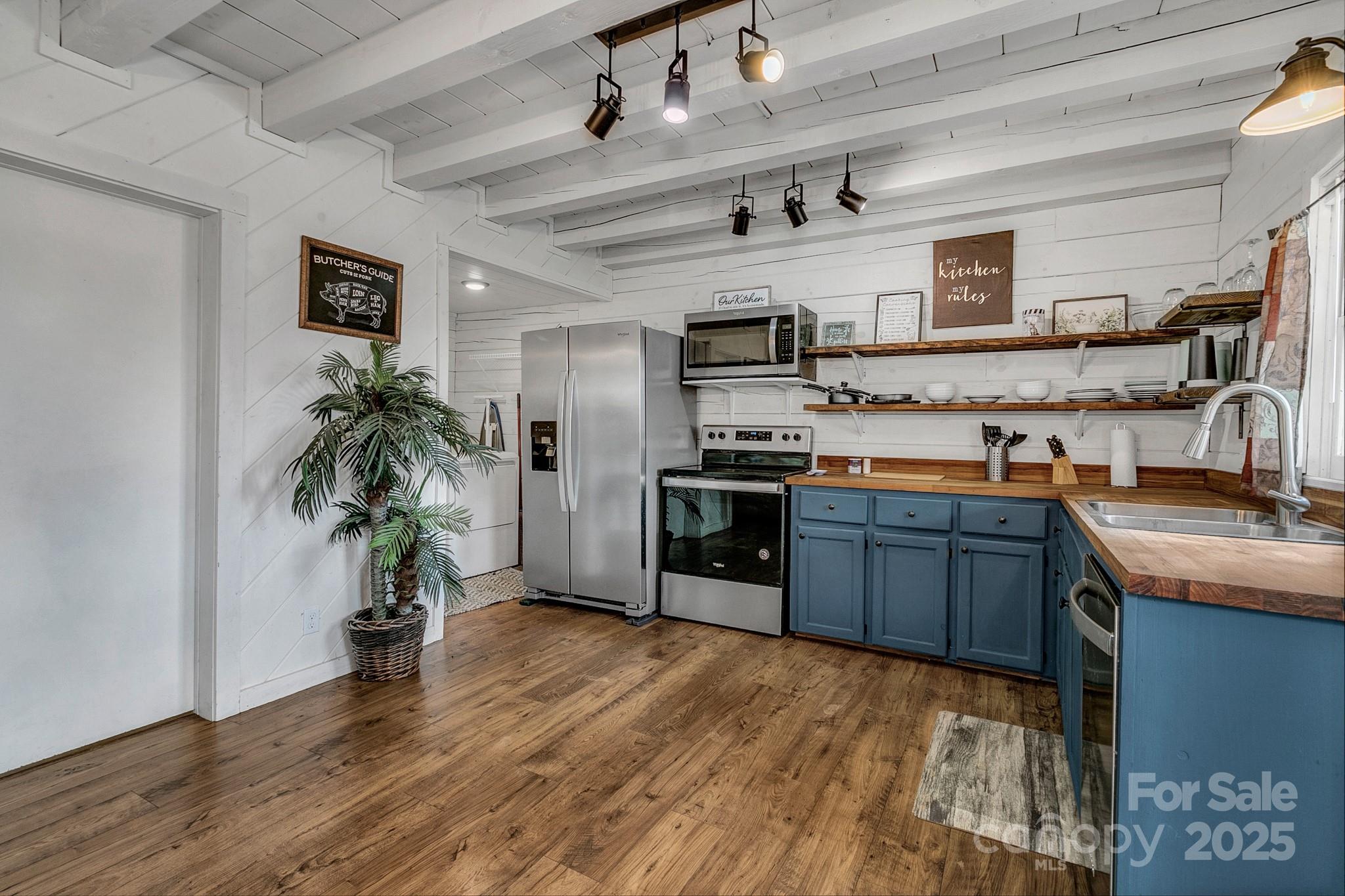 Creeds Cove - Residential