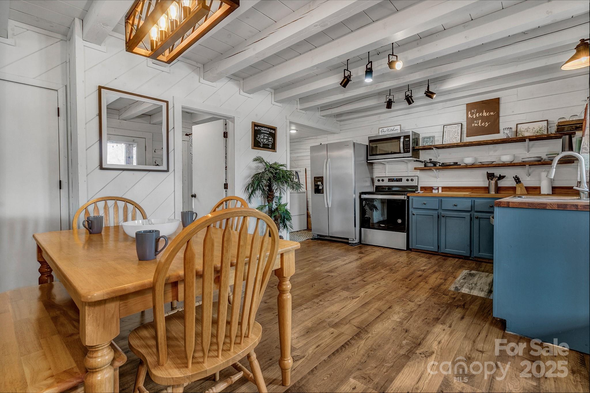 Creeds Cove - Residential