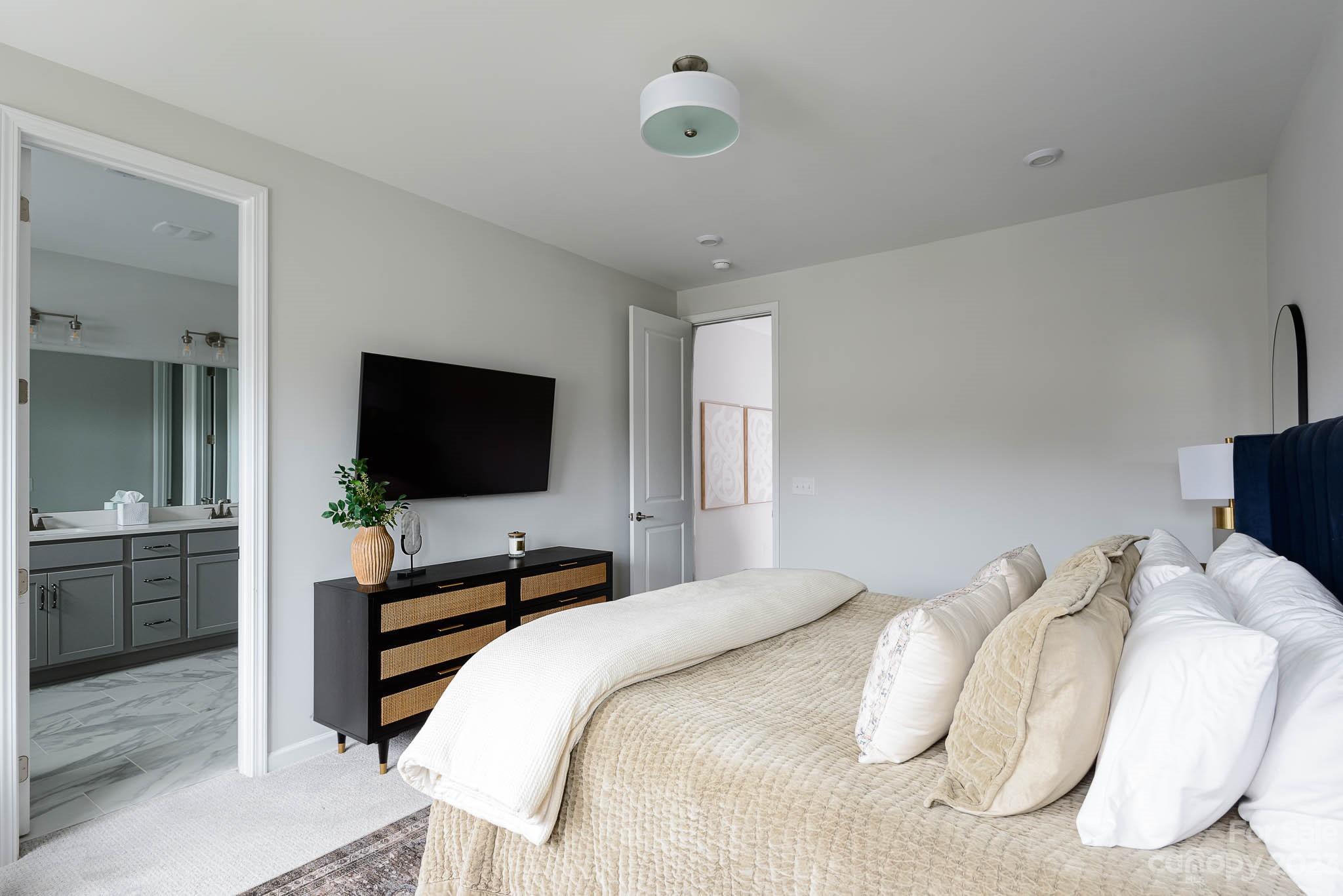 Pennant Square - Residential