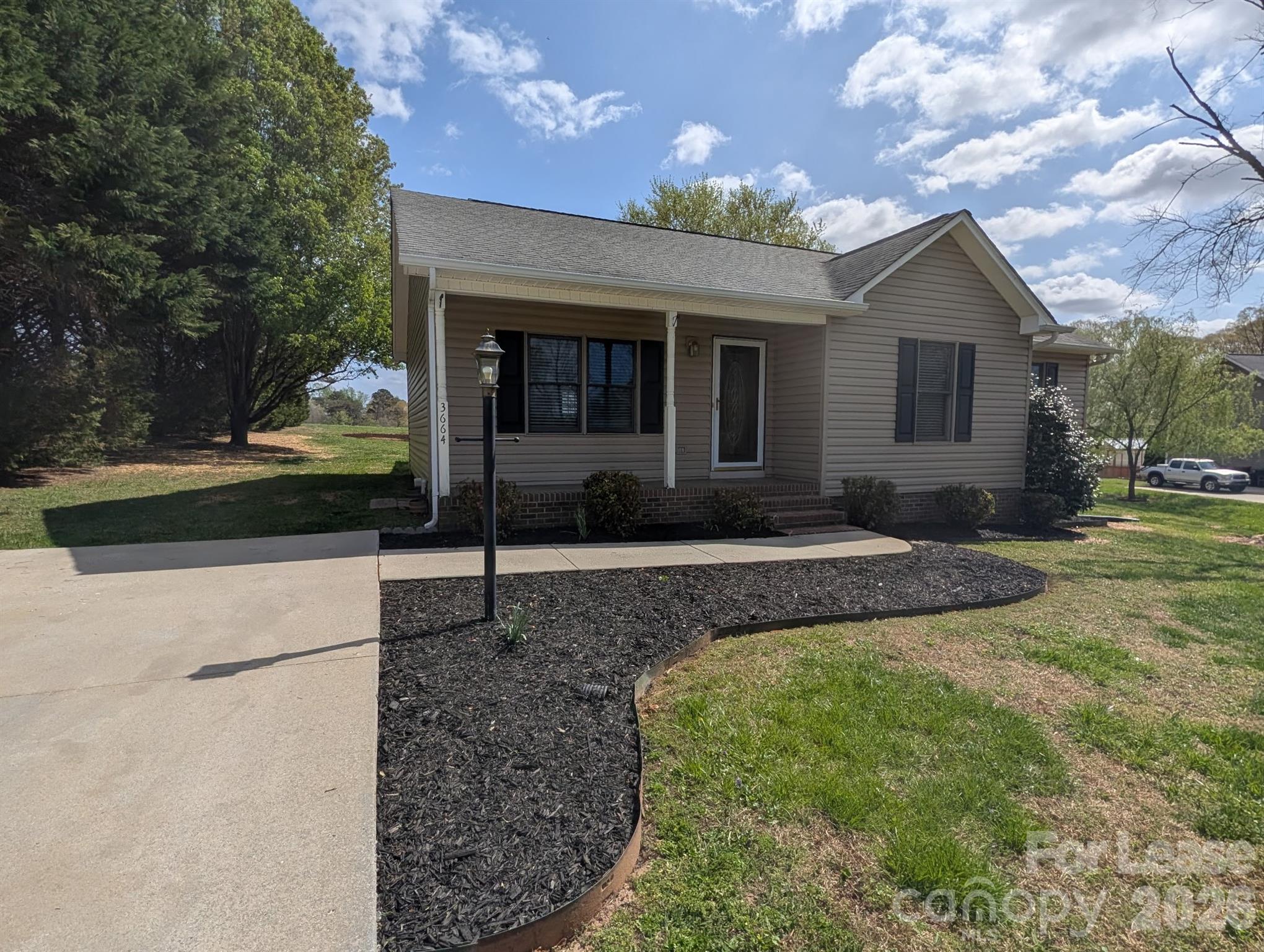 Hawg Hill - Residential Lease