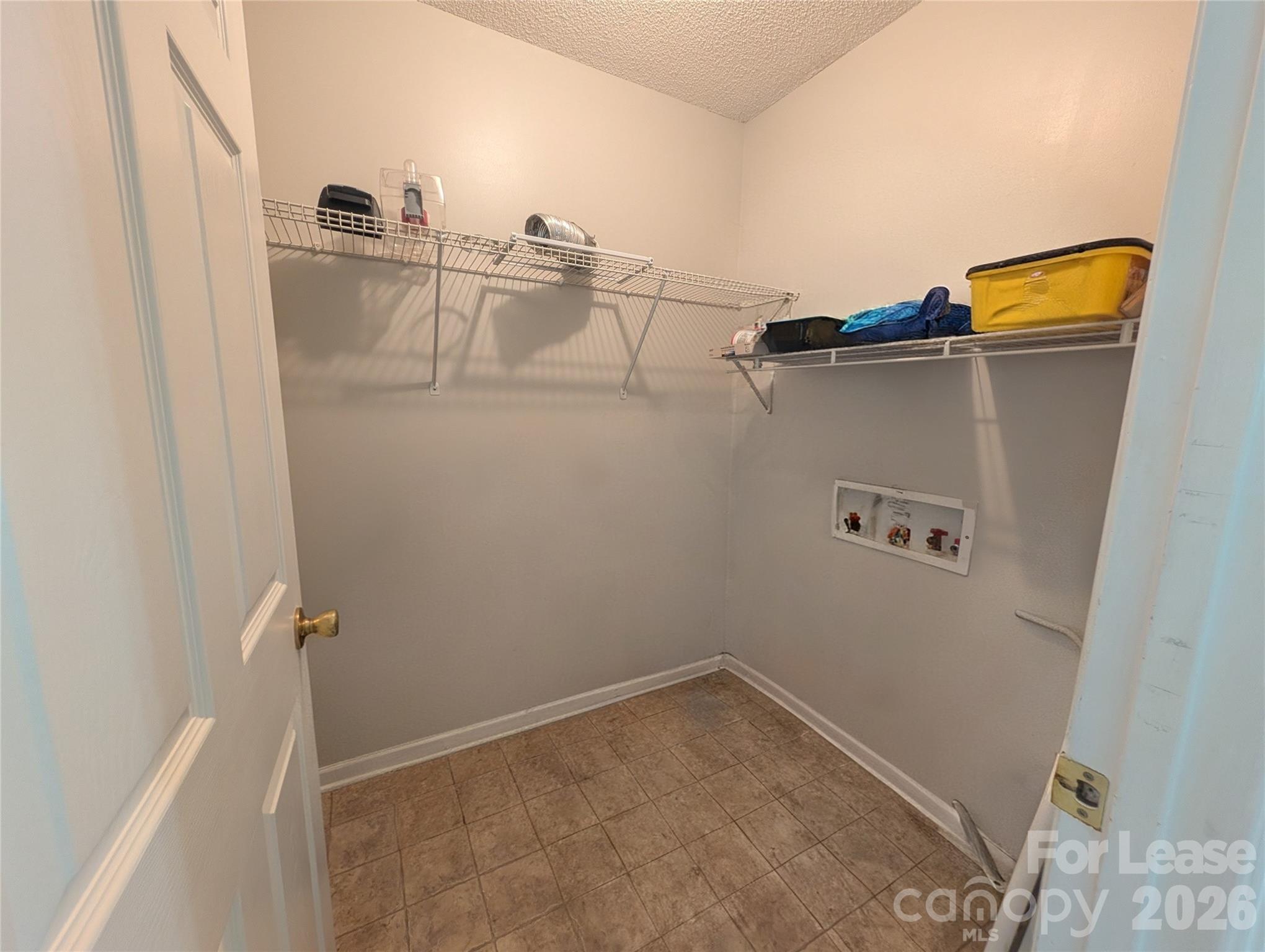 Hawg Hill - Residential Lease