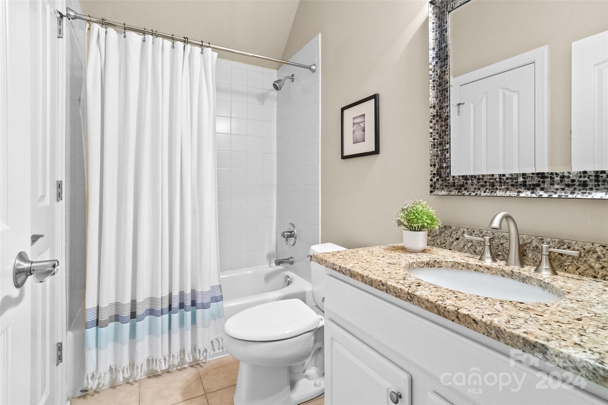 Lake Forest Preserve - Residential